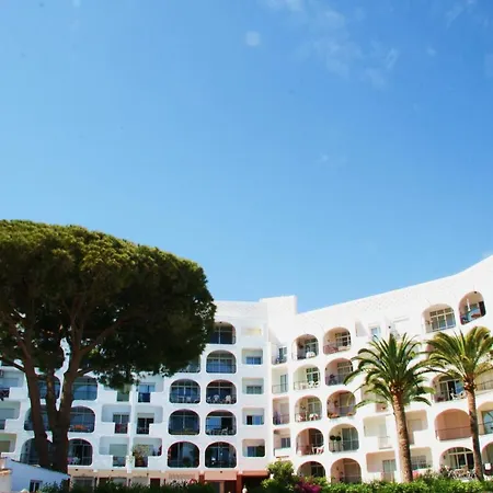 Apartment Verdemar With Sea View And Garden